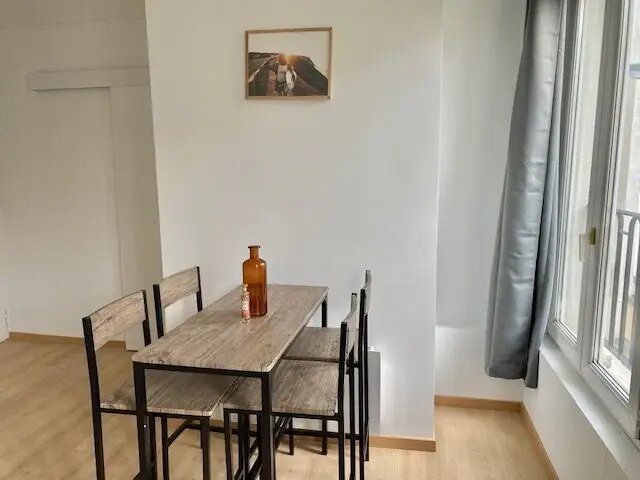 Appartement à louer, 27m², Clichy