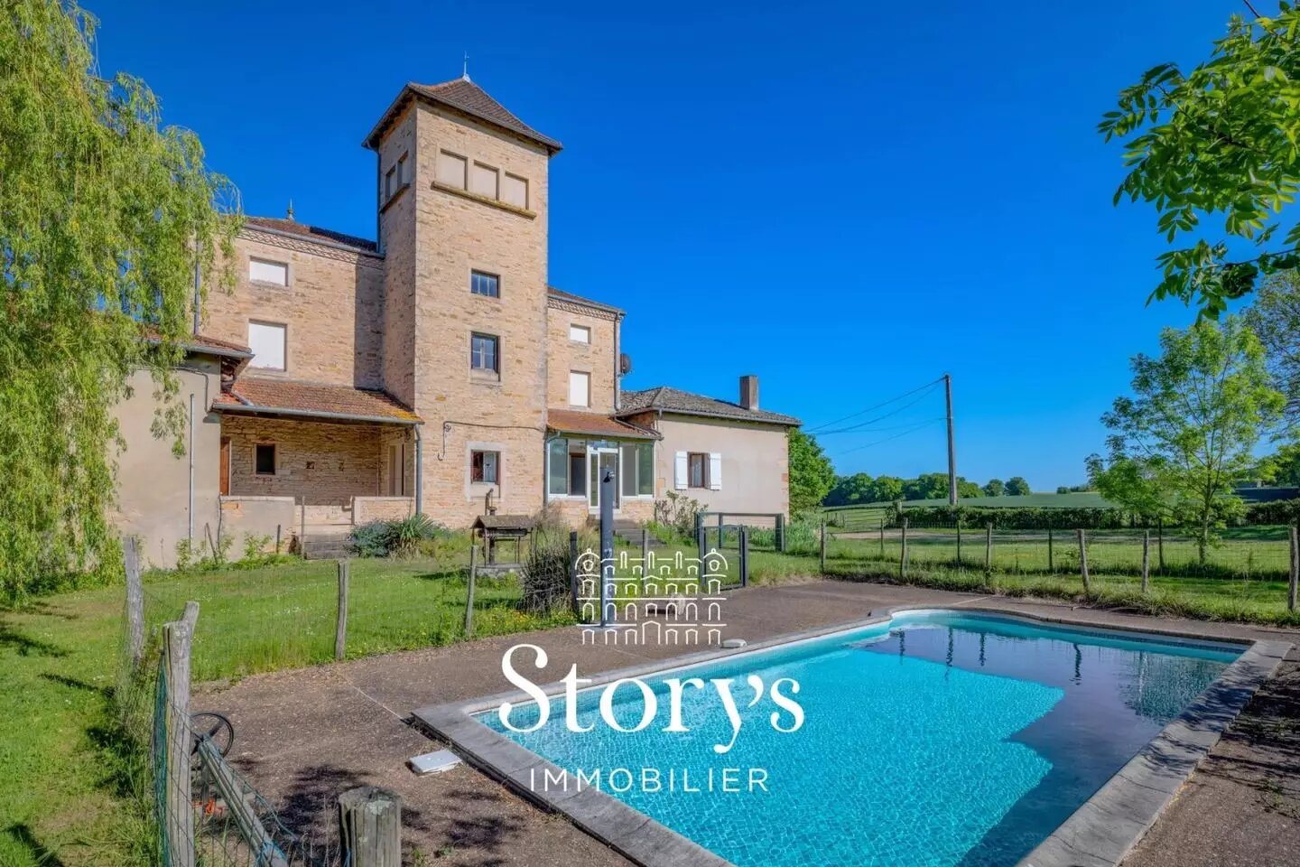 Maison à vendre, 223m², Charbonnières