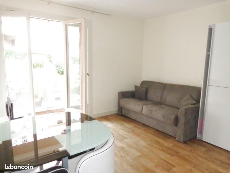 Appartement à louer, 19m², Aurillac