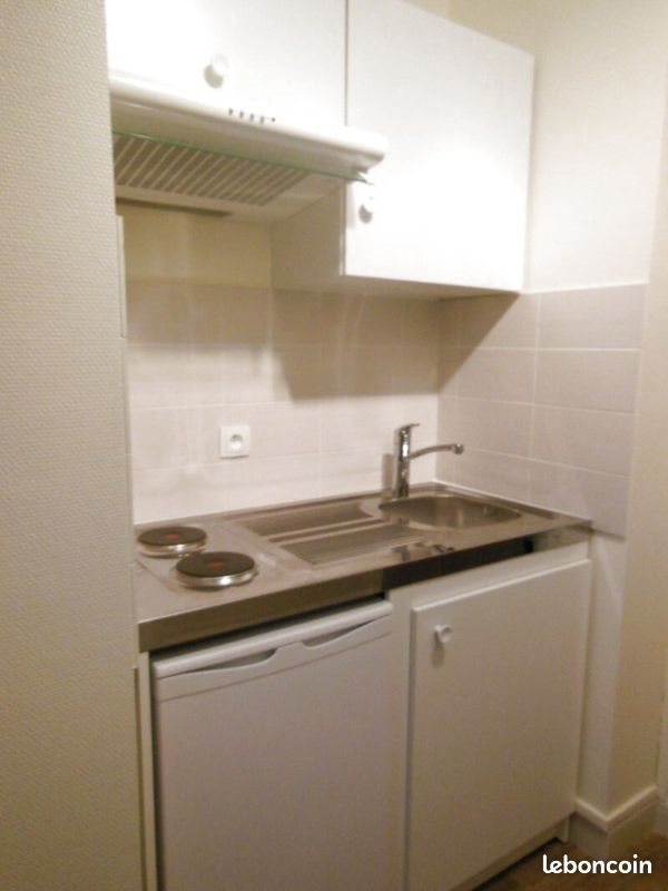 Appartement à louer, 19m², Aurillac