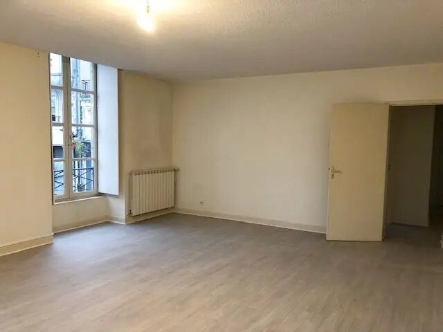 Appartement à louer, 104m², Aurillac