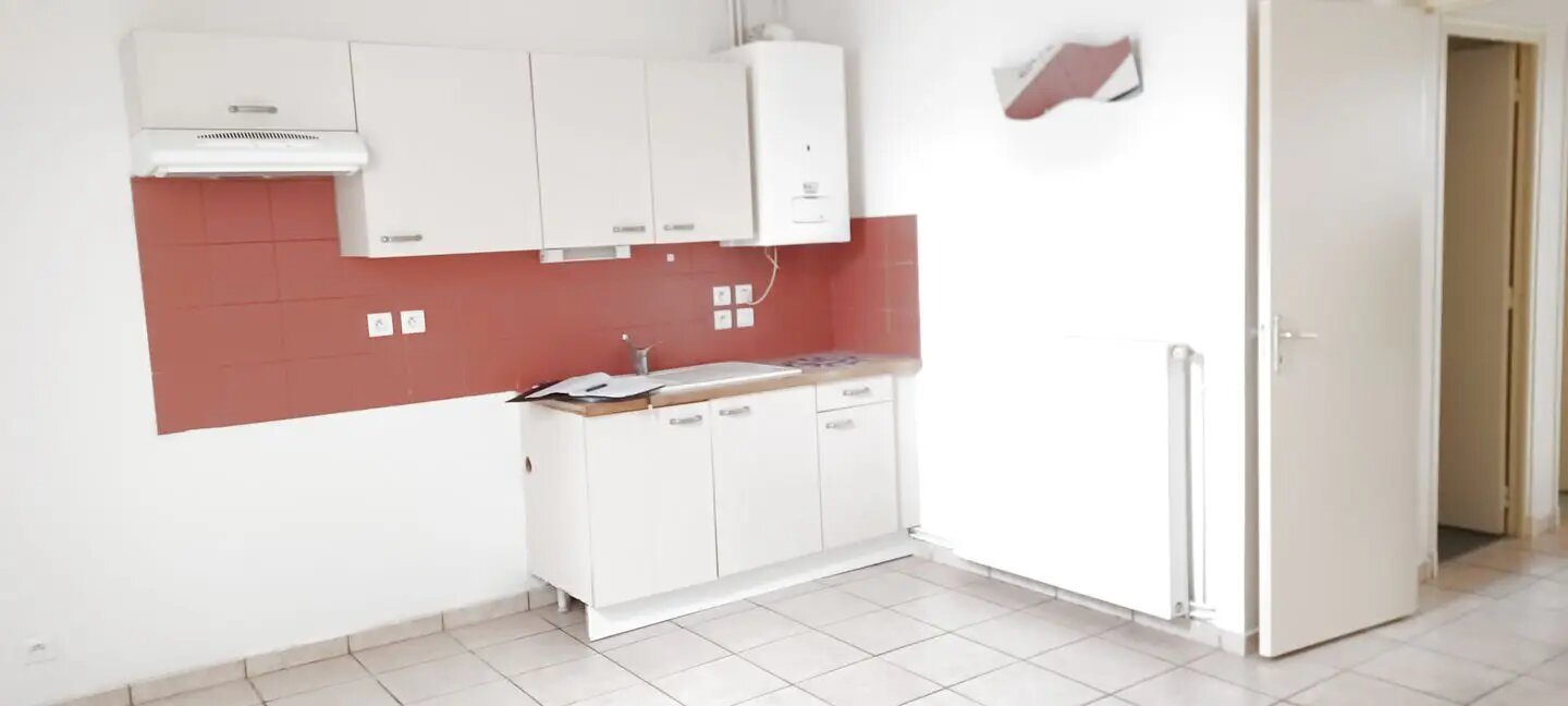 Appartement à louer, 46m², Arpajon-sur-Cère