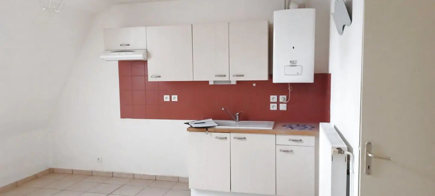 Appartement à louer, 46m², Arpajon-sur-Cère