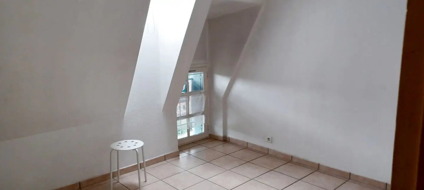 Appartement à louer, 46m², Arpajon-sur-Cère