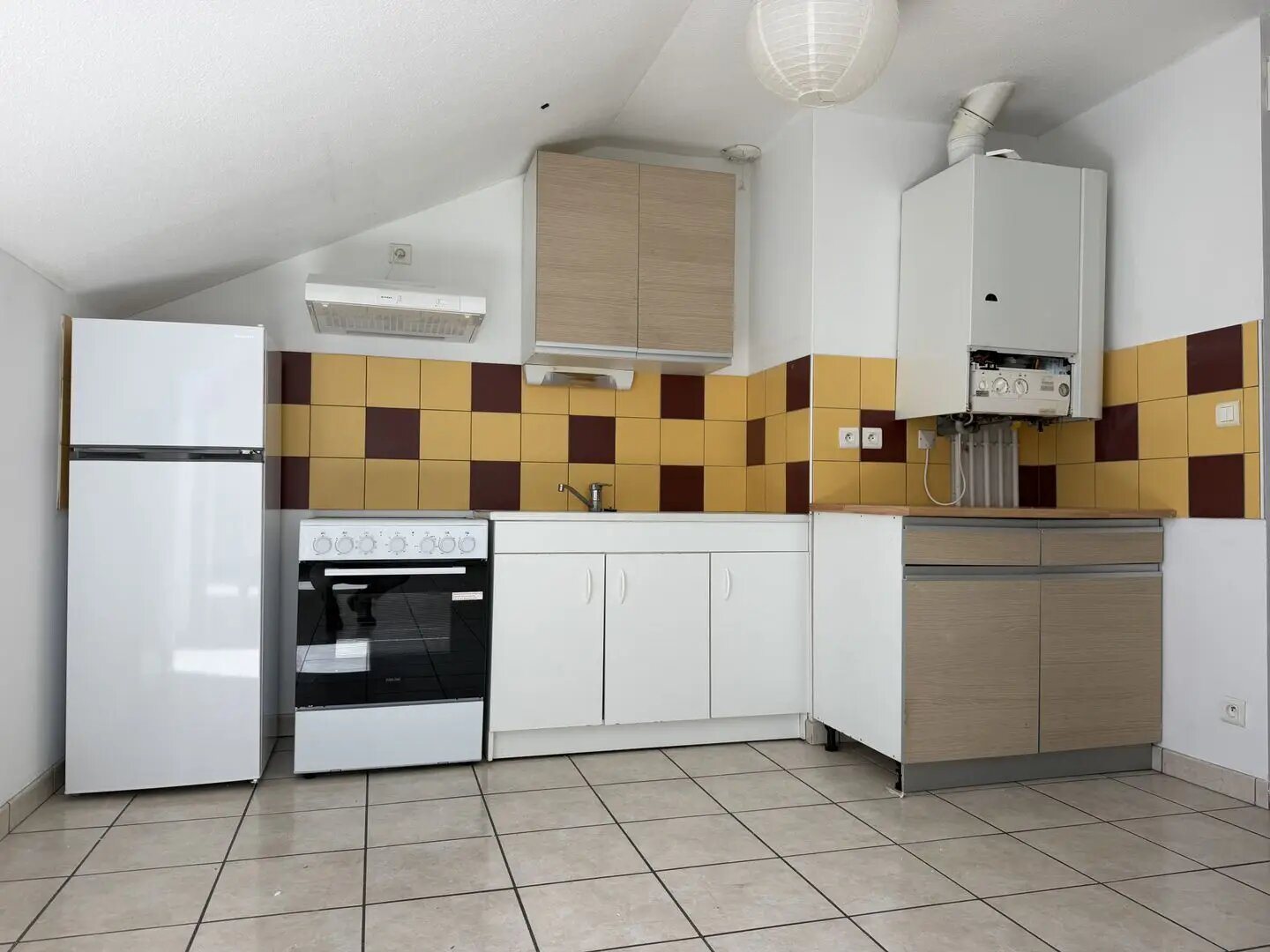 Appartement à louer, 45m², Aurillac