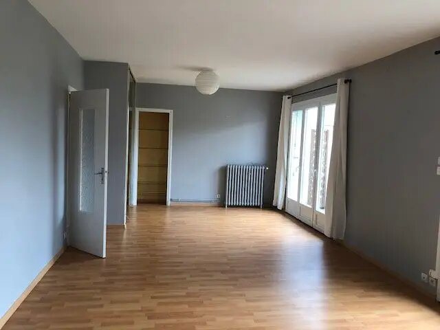 Appartement à louer, 76m², Aurillac