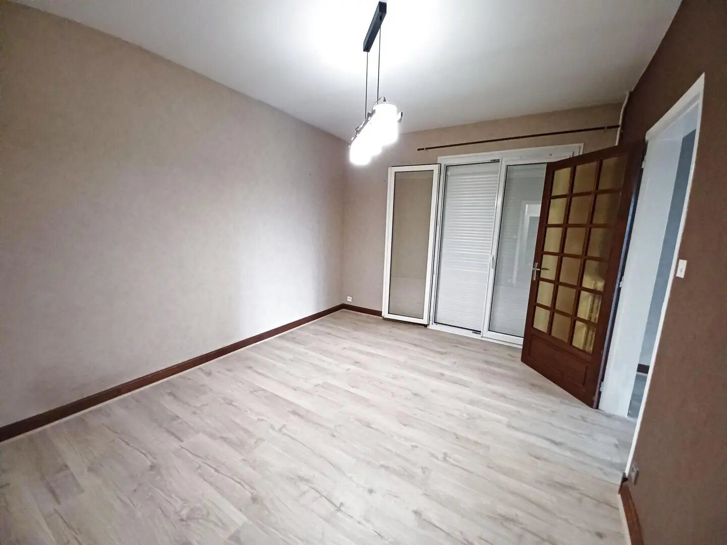 Maison à louer, 130m², Arpajon-sur-Cère