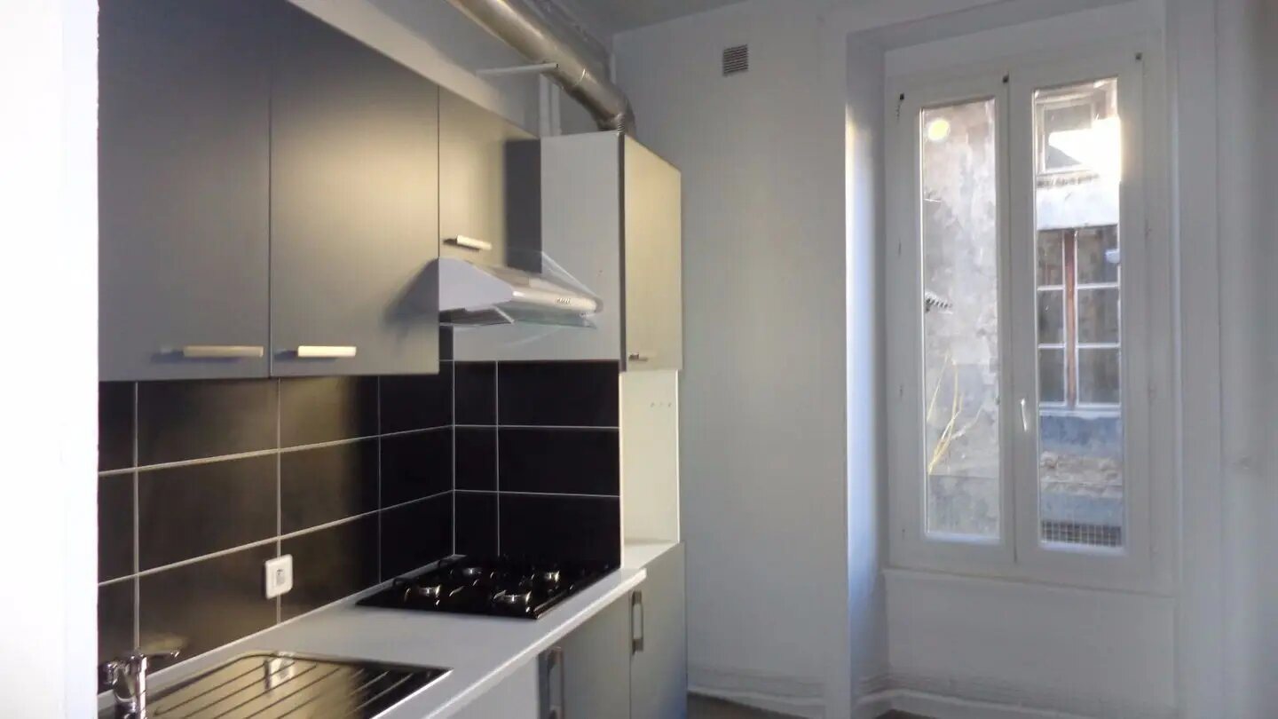 Appartement à louer, 141m², Aurillac