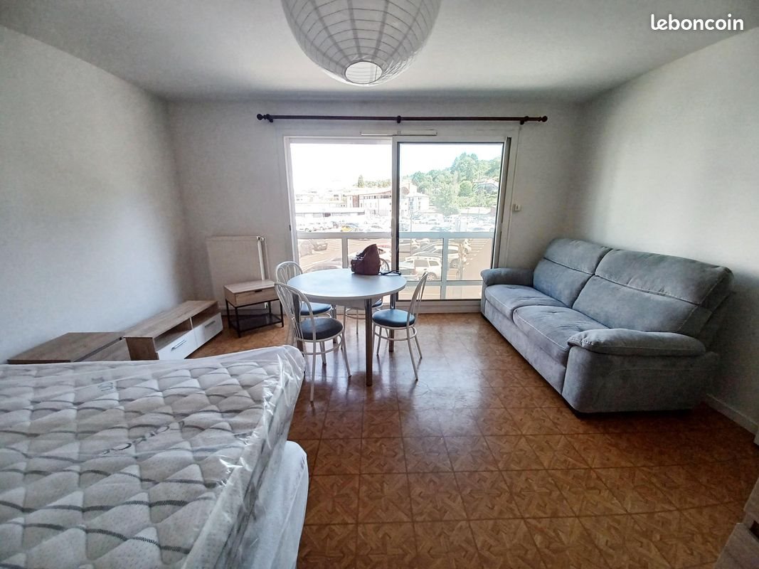 Appartement à louer, 35m², Aurillac