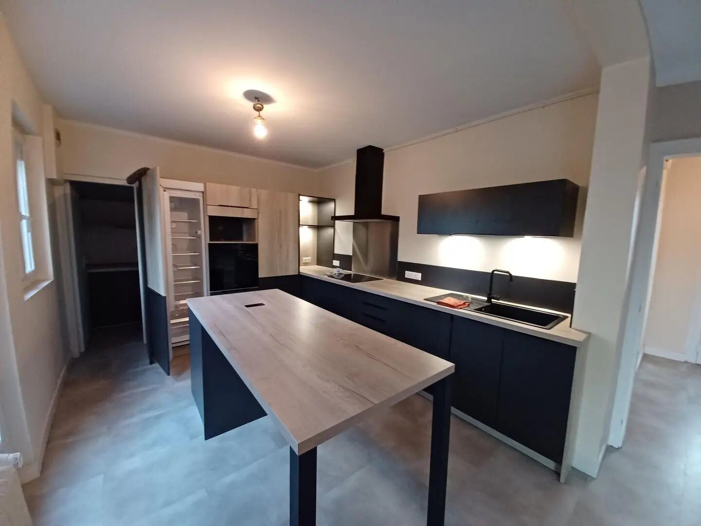 Maison à louer, 109m², Arpajon-sur-Cère