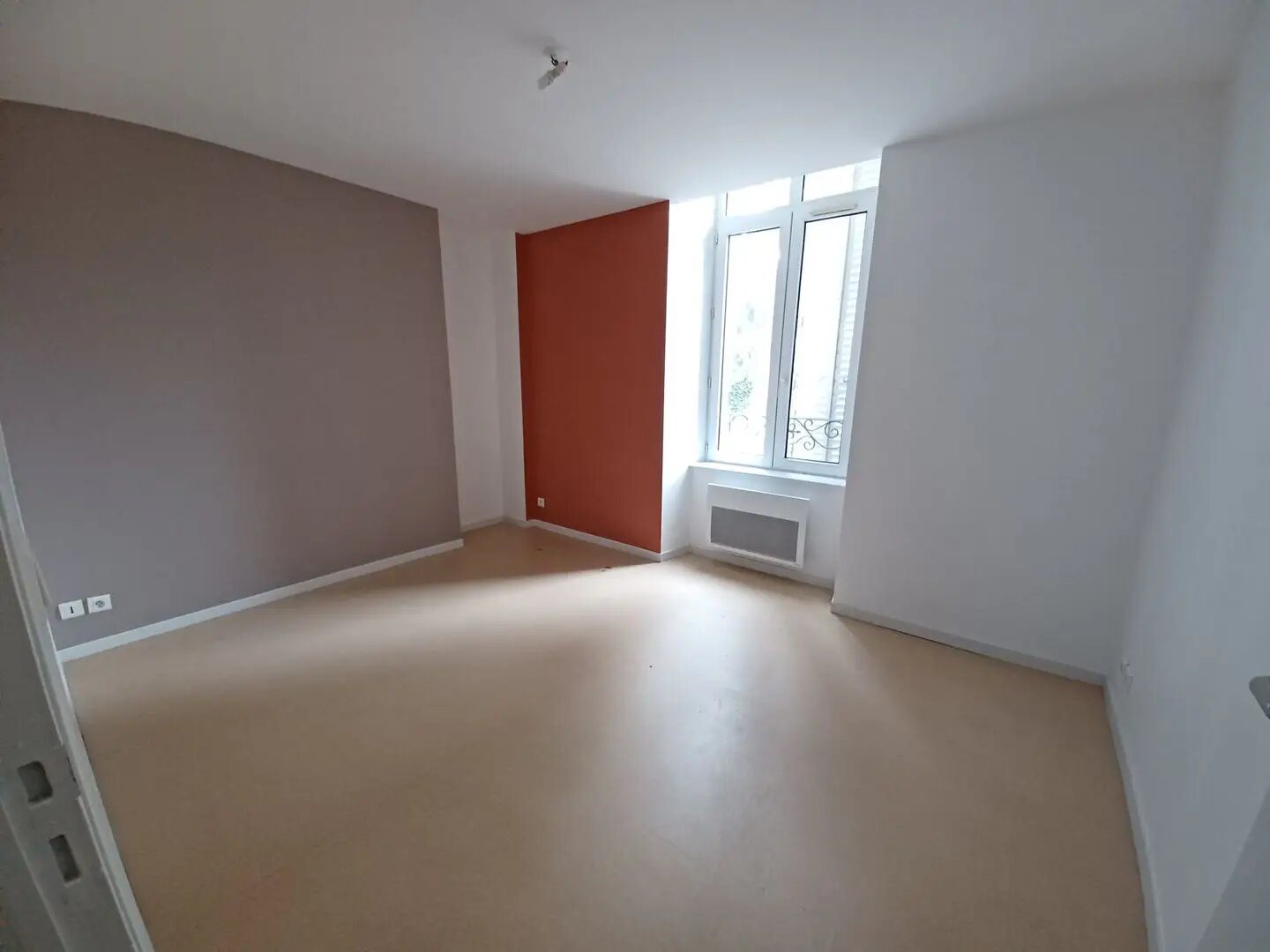 Appartement à louer, 77m², Mauriac