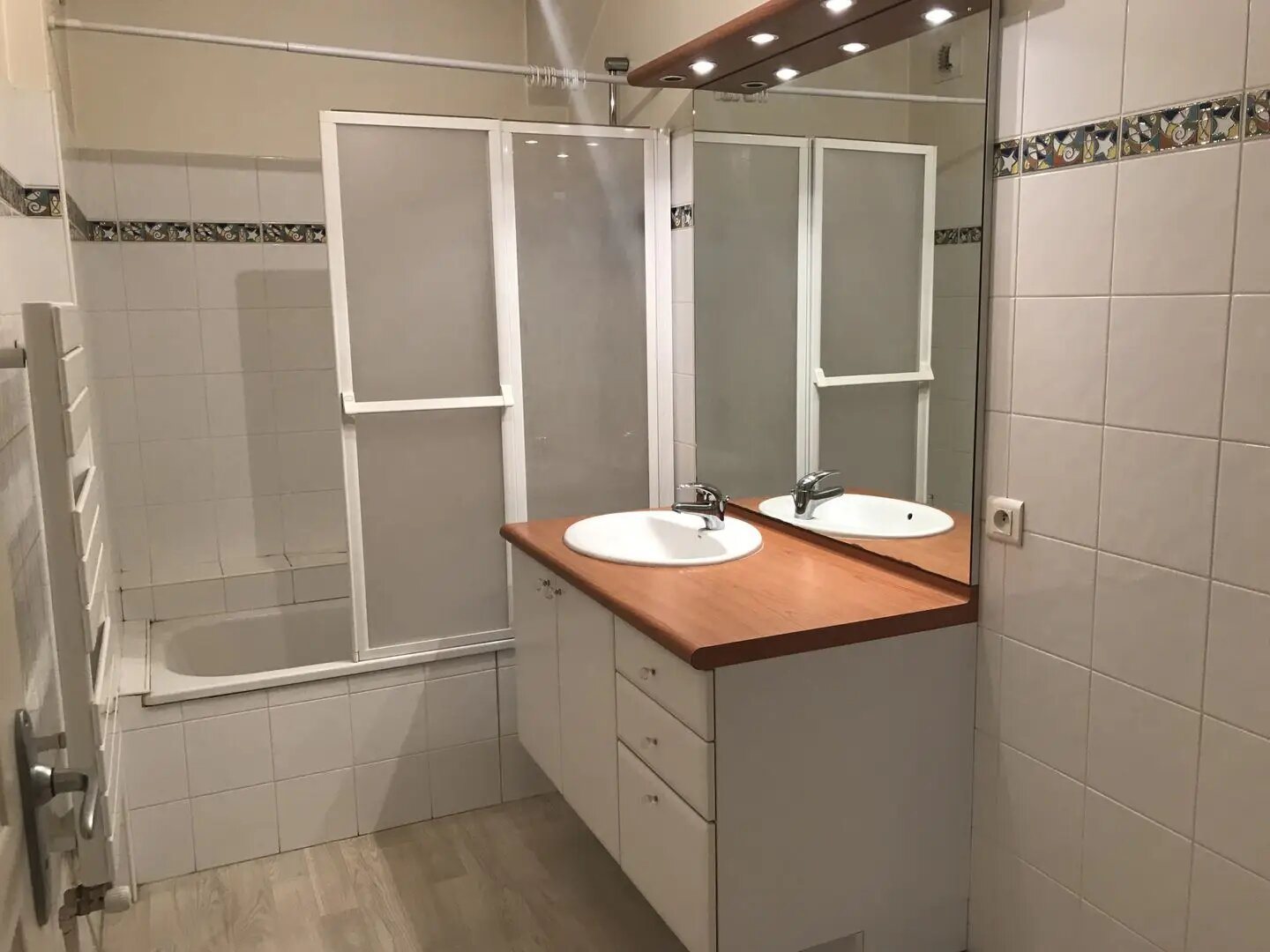 Appartement à louer, 93m², Aurillac