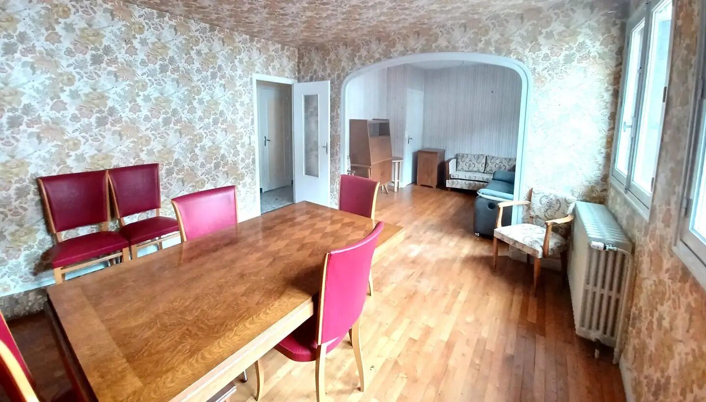Maison à vendre, 95m², Ydes