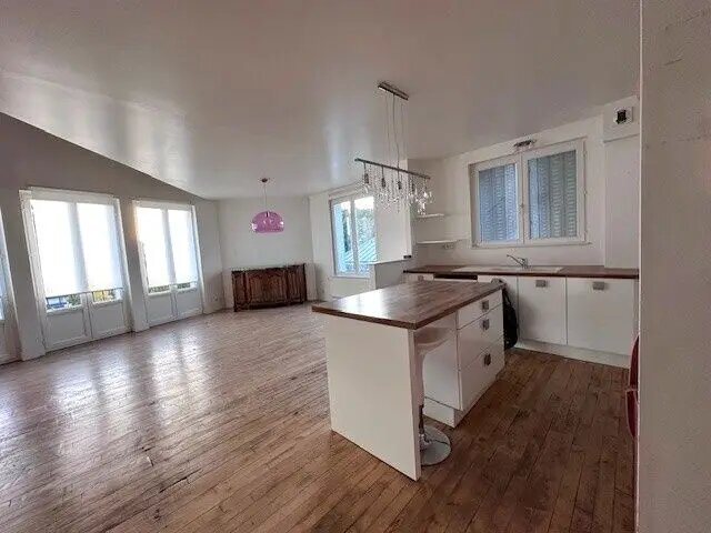 Appartement à louer, 113m², Aurillac
