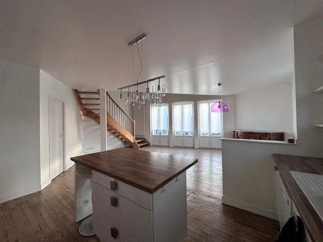 Appartement à louer, 113m², Aurillac