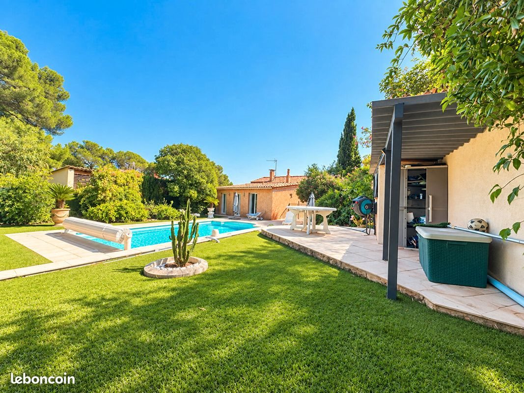 Maison à vendre, 160m², Saint-Raphaël