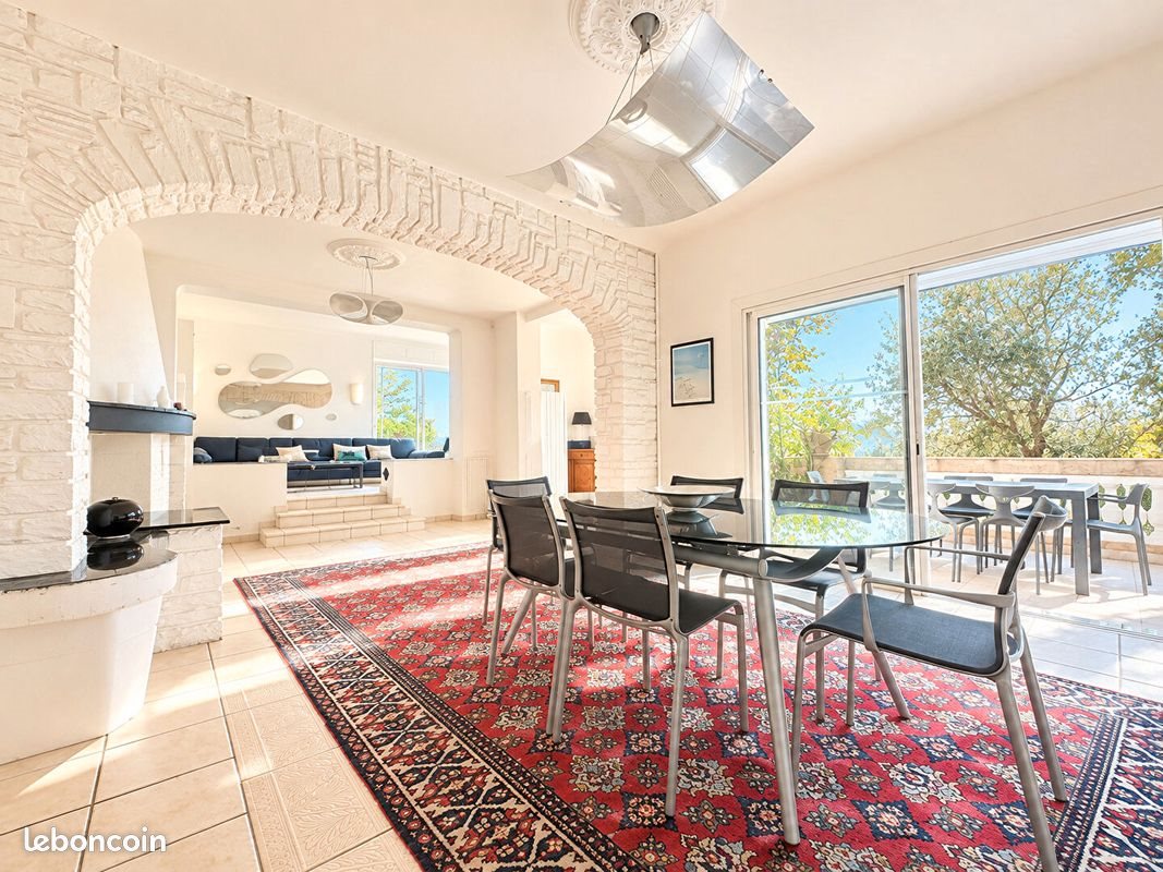 Maison à vendre, 160m², Saint-Raphaël