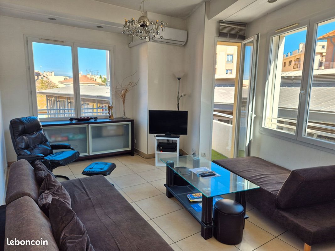 Appartement à louer, 60m², Saint-Raphaël