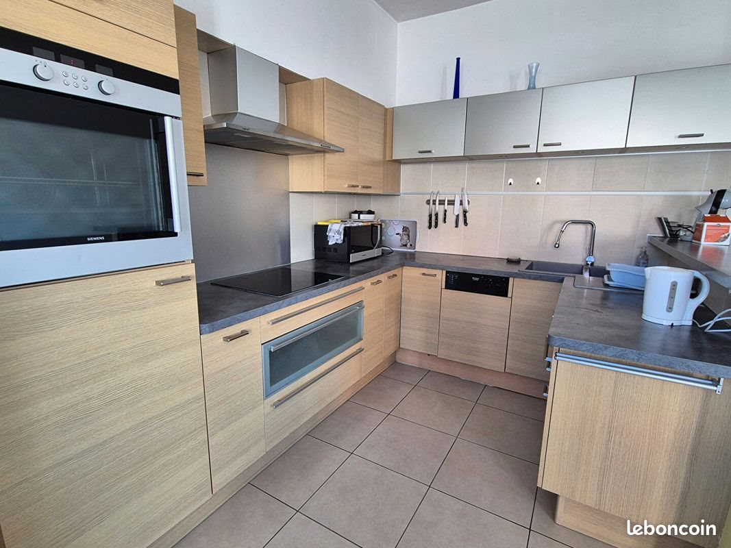 Appartement à louer, 60m², Saint-Raphaël