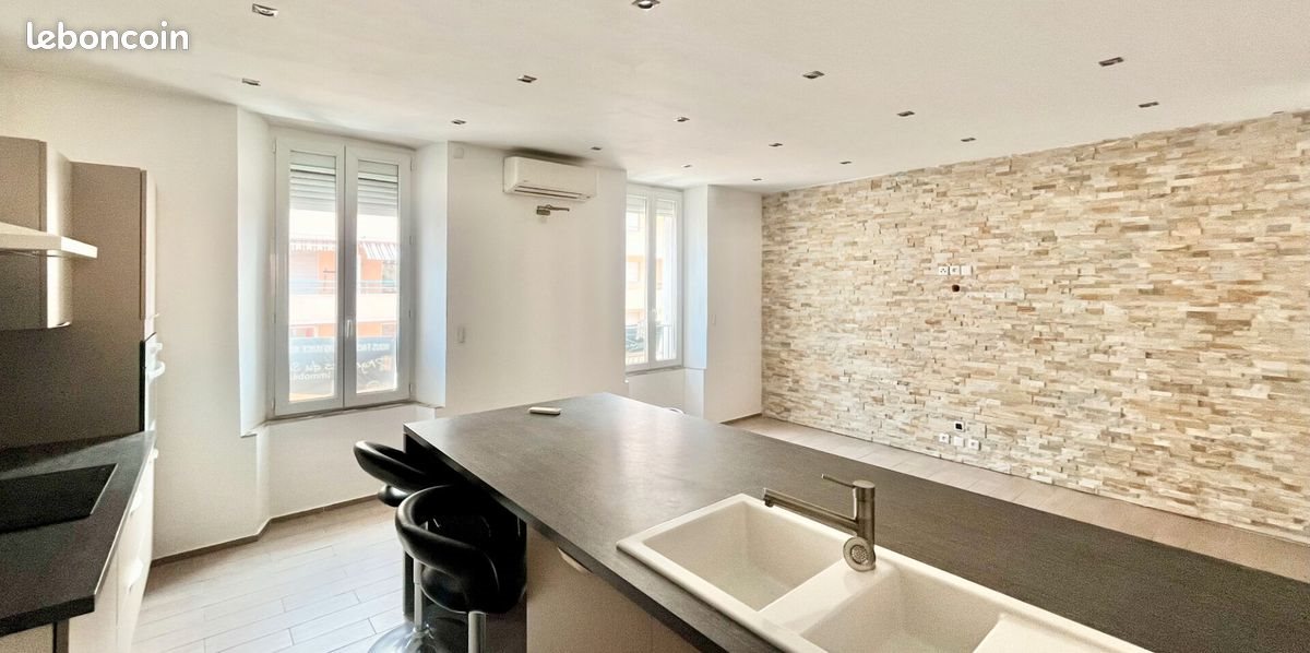 Appartement à vendre, 60m², Saint-Raphaël