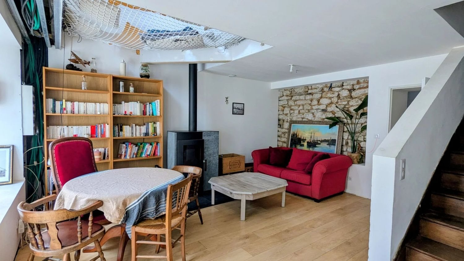 Maison à vendre, 121m², Cast