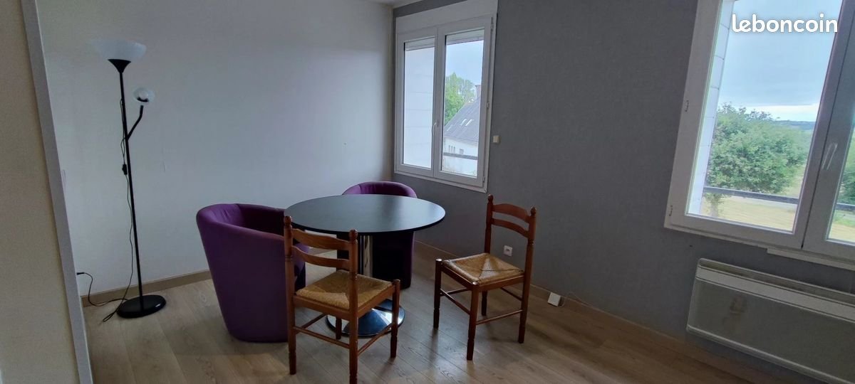 Appartement à louer, 27m², Plomodiern