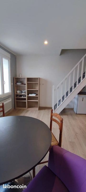 Appartement à louer, 27m², Plomodiern