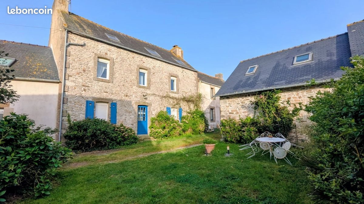 Maison à vendre, 90m², Plomodiern