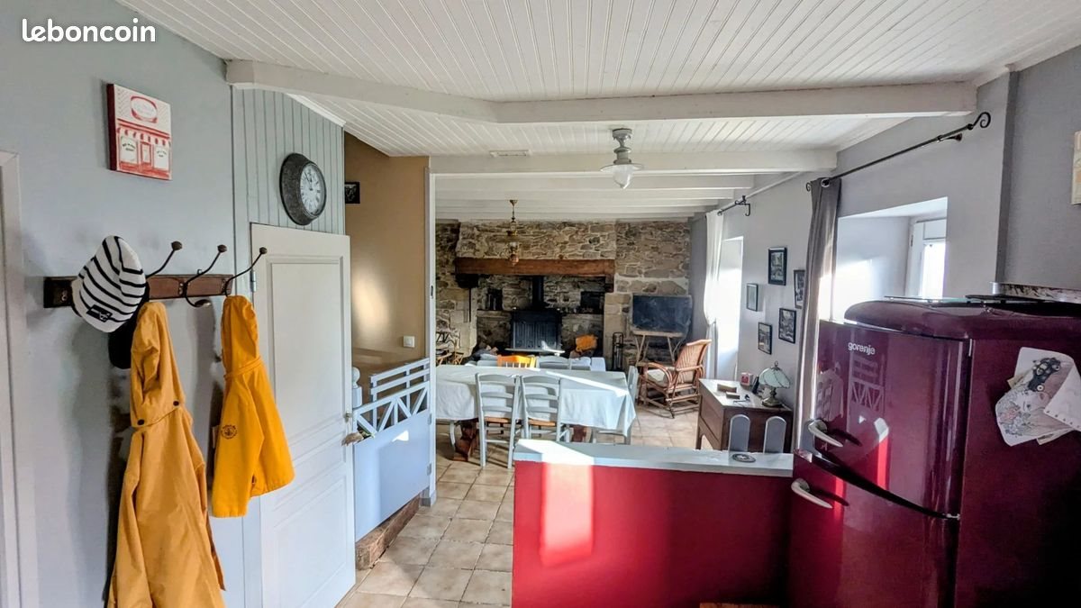 Maison à vendre, 90m², Plomodiern