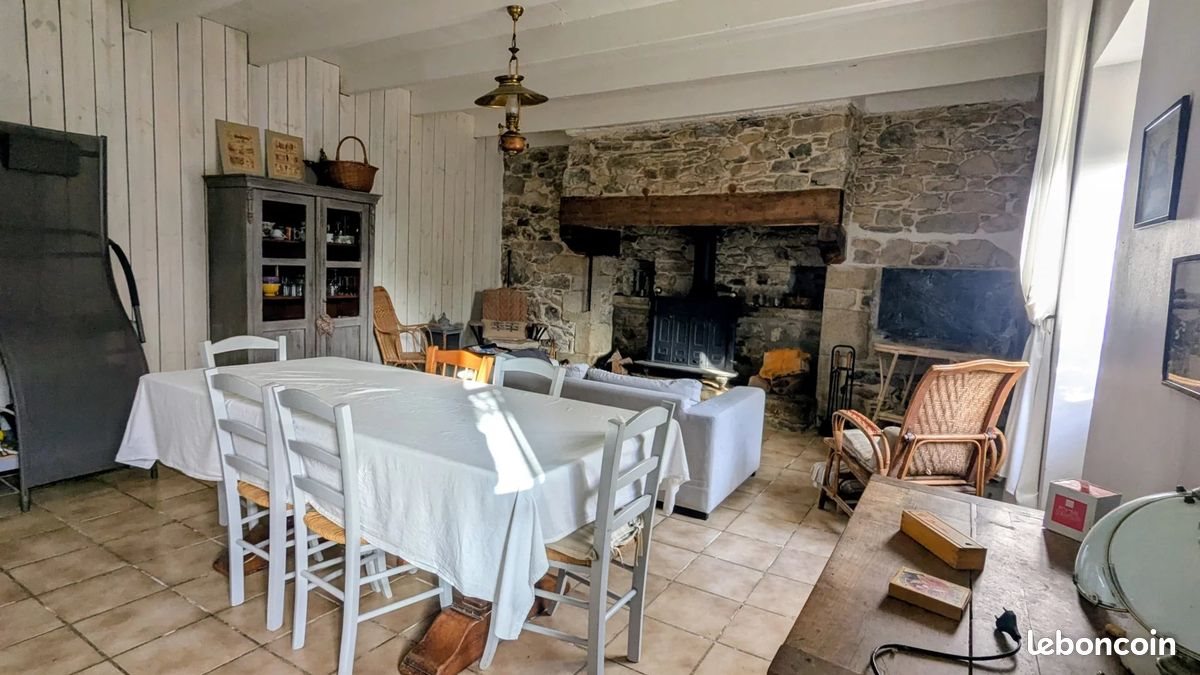 Maison à vendre, 90m², Plomodiern