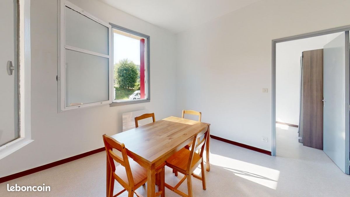 Appartement à louer, 36m², Salmiech
