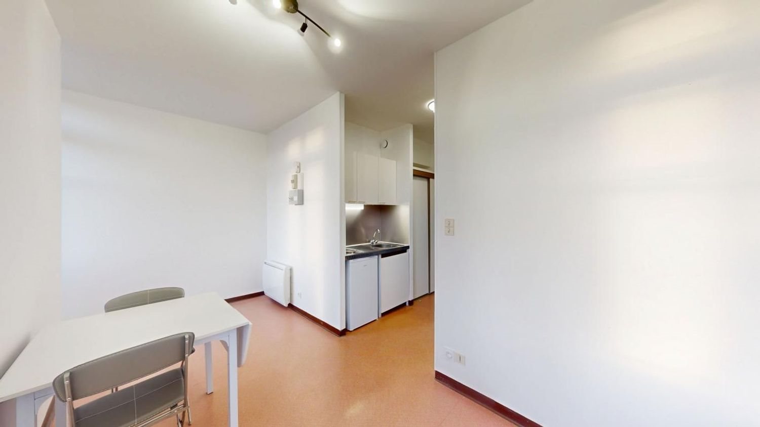 Appartement à louer, 19m², Salmiech