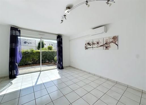 Advert pic 0
