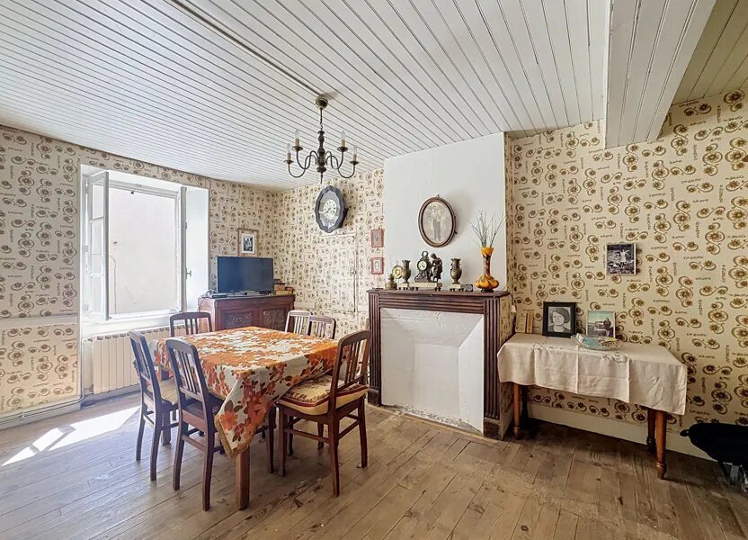 Maison à vendre, 93m², Sauveterre-de-Rouergue