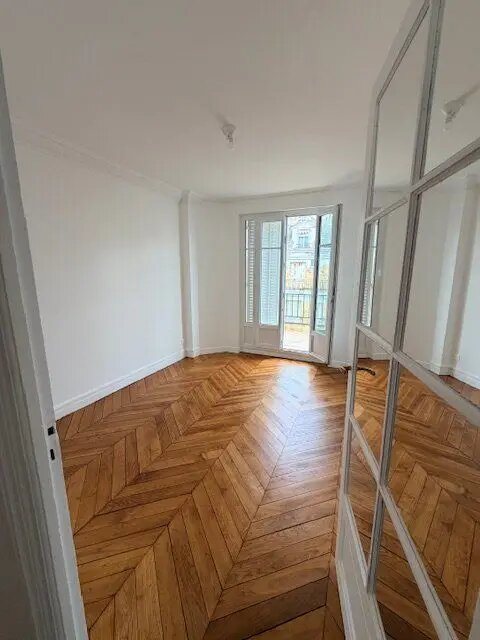 Appartement à louer, 64m², Issy-les-Moulineaux