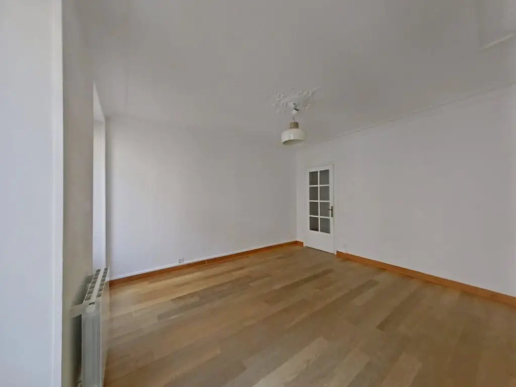 Appartement à louer, 60m², Paris 17ème