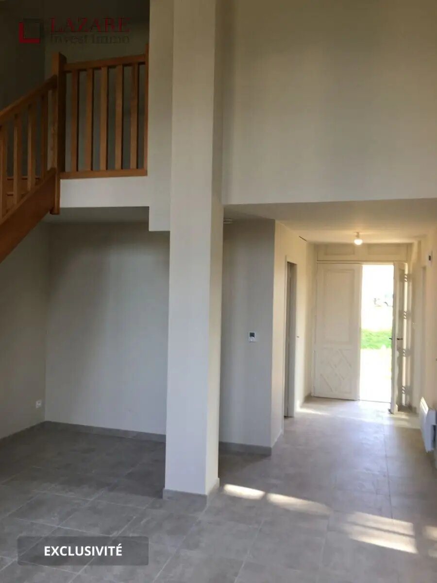 Appartement à louer, 76m², Abondant