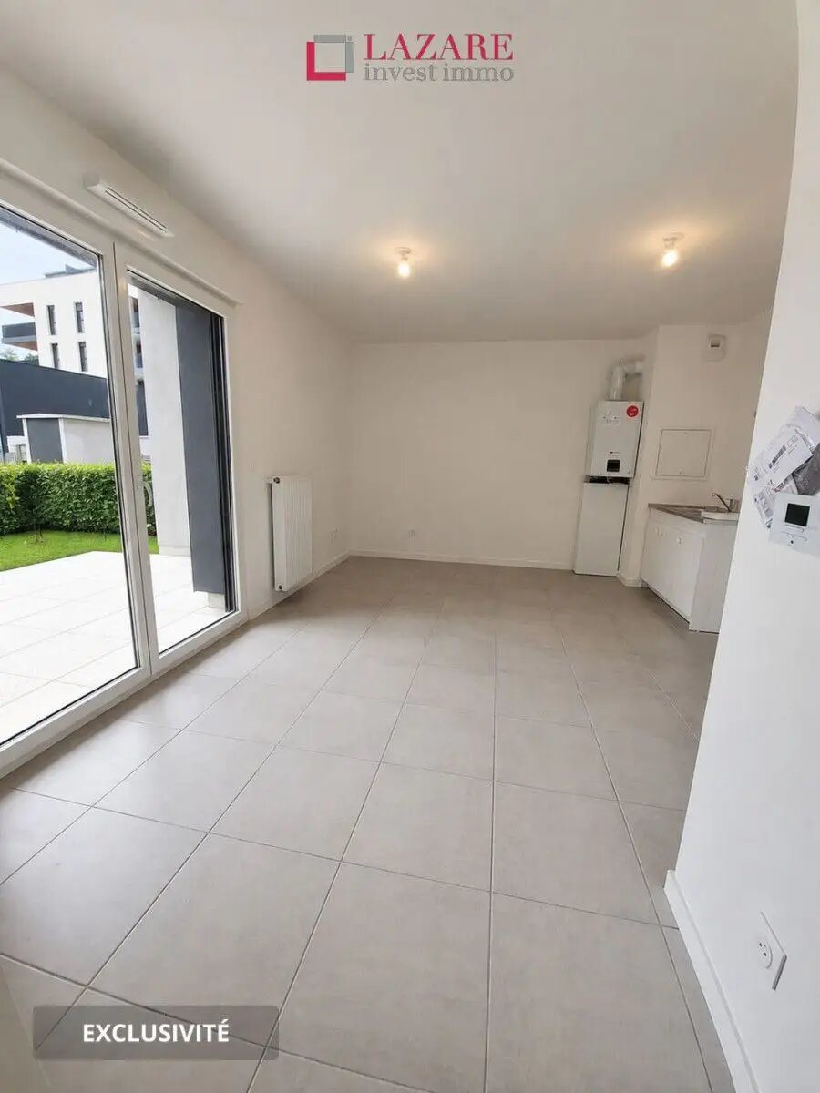 Appartement à louer, 38m², Pont-de-Chéruy