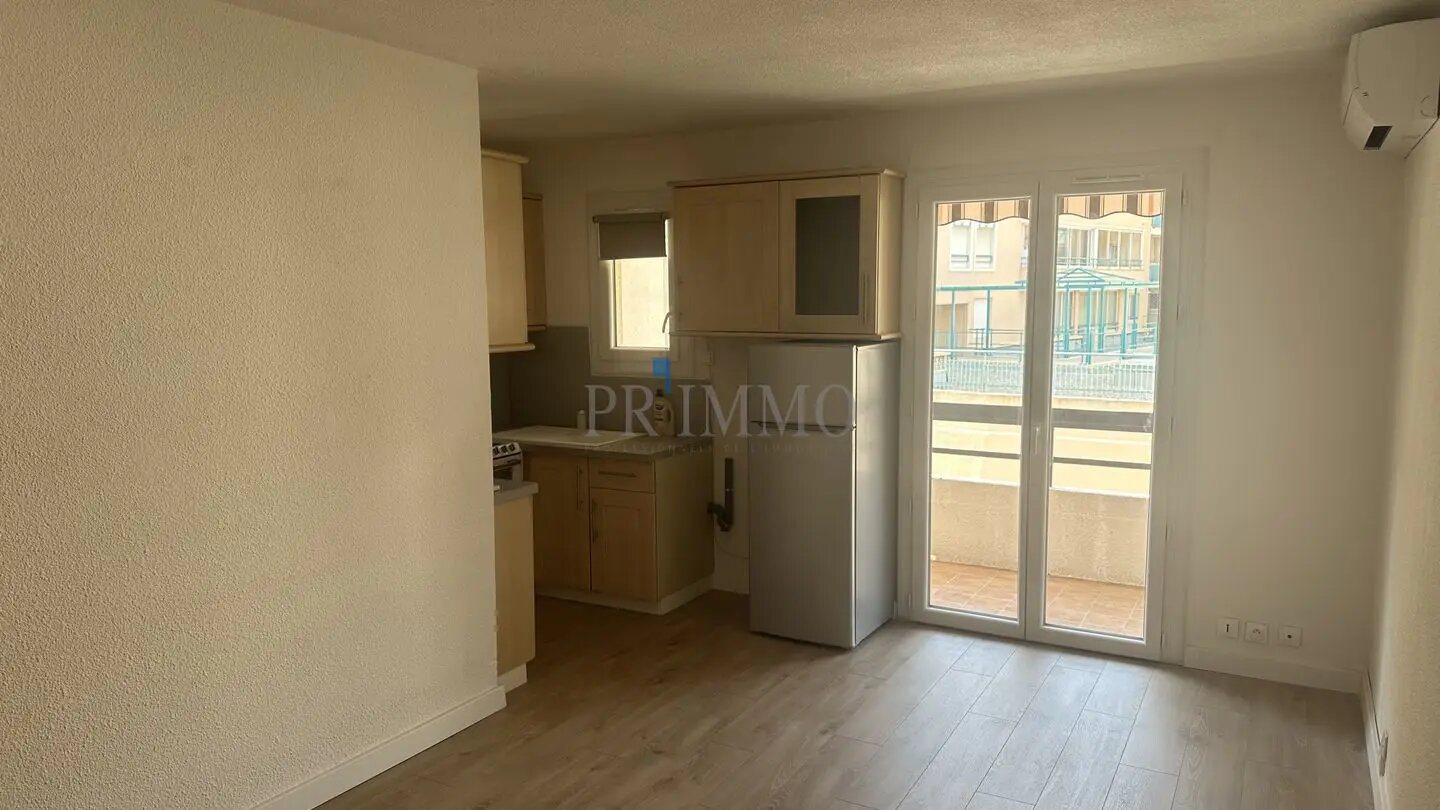 Appartement à louer, 23m², Saint-Raphaël
