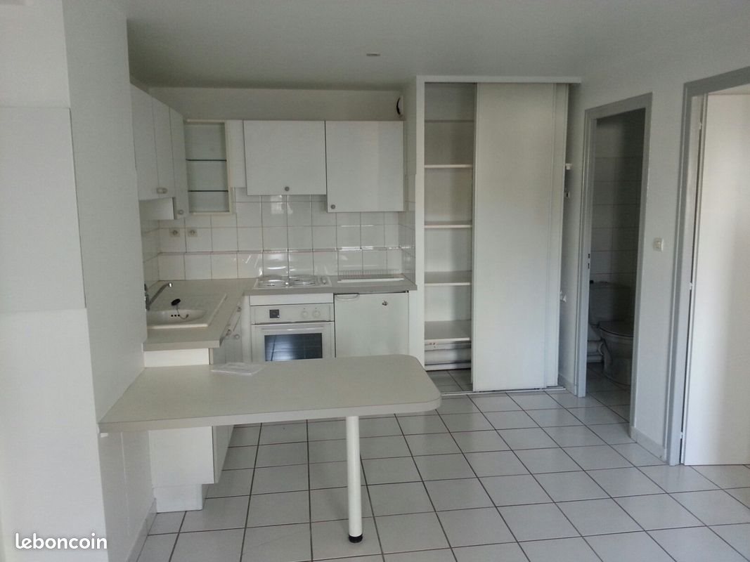 Appartement à louer, 32m², Aurillac