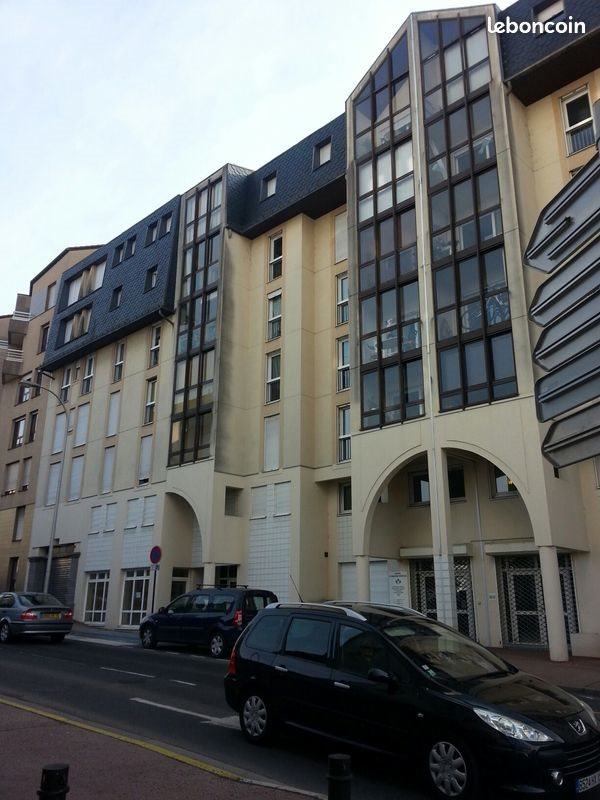 Appartement à louer, 32m², Aurillac