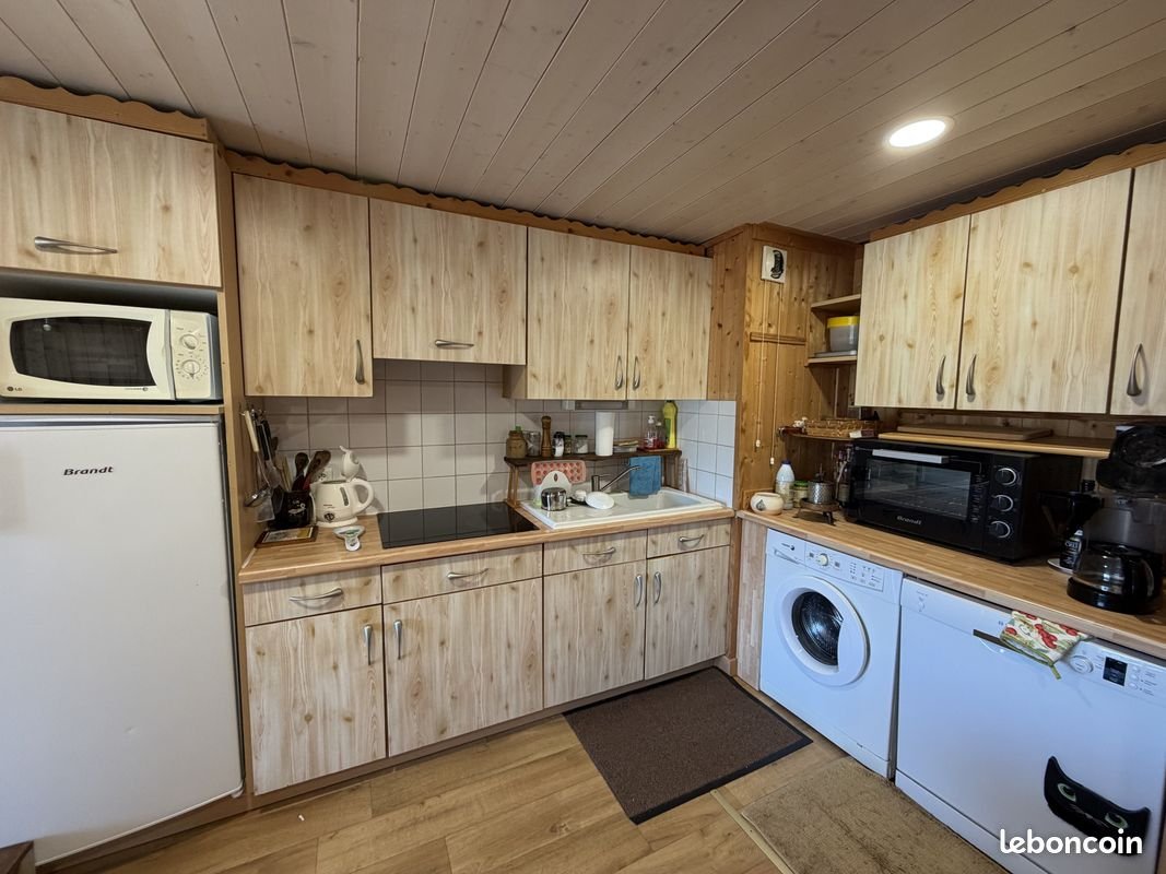 Appartement à vendre, 80m², Laveissière