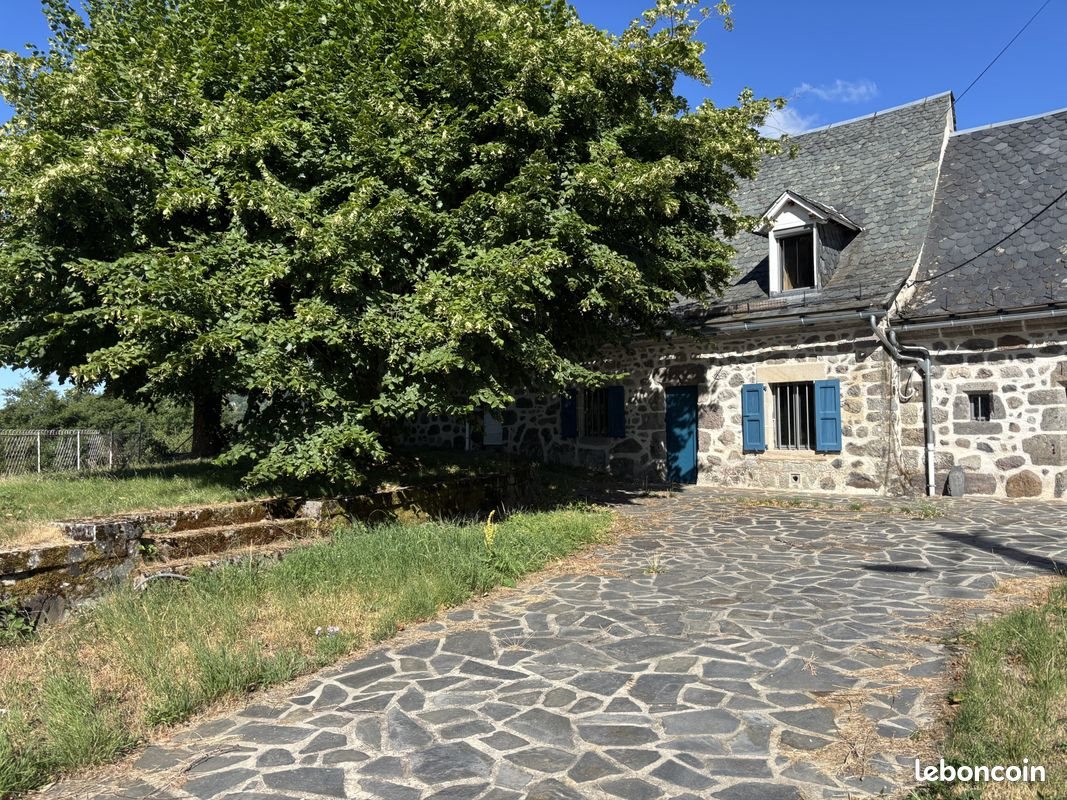 Maison à vendre, 140m², Vic-sur-Cère