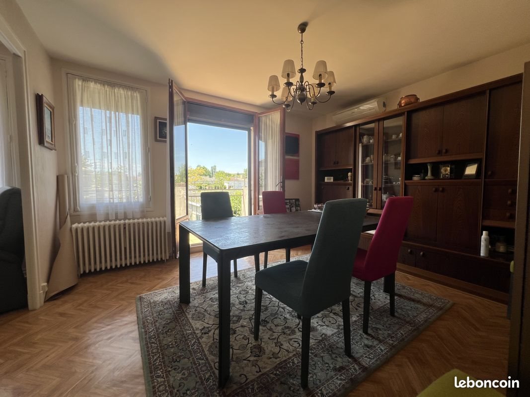 Maison à vendre, 95m², Aurillac