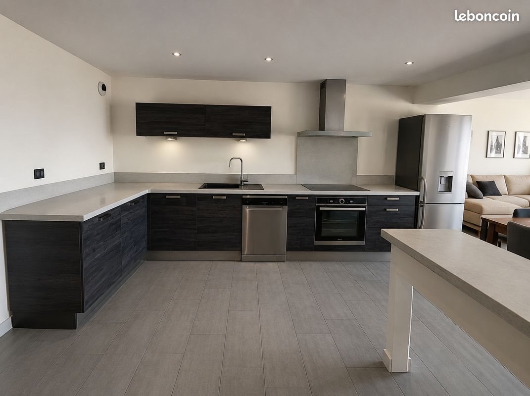 Appartement à louer, 118m², Aurillac