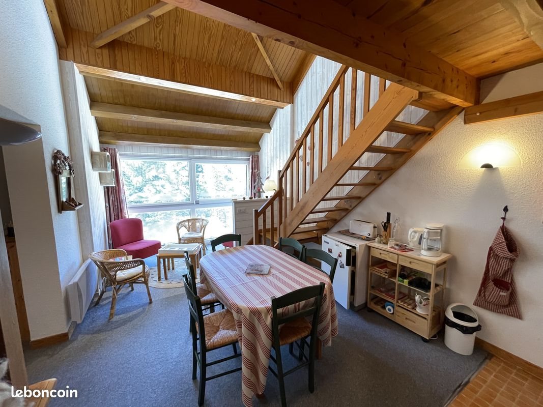 Appartement à vendre, 53m², Laveissière