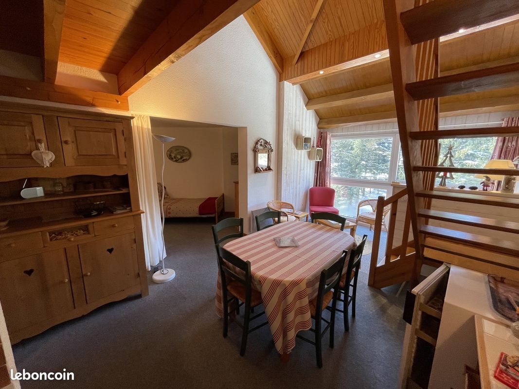 Appartement à vendre, 53m², Laveissière