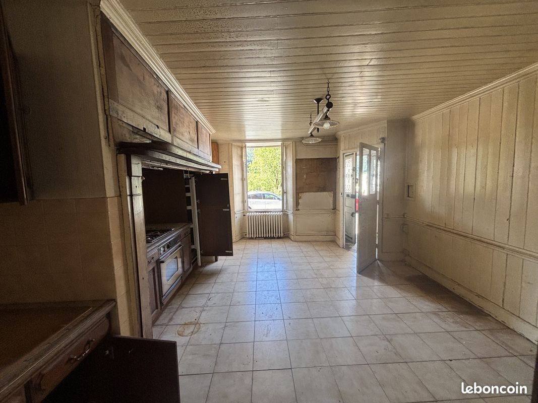 Maison à vendre, 399m², Thiézac