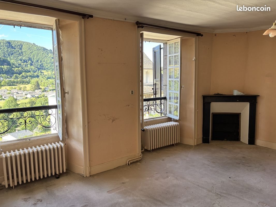 Maison à vendre, 399m², Thiézac