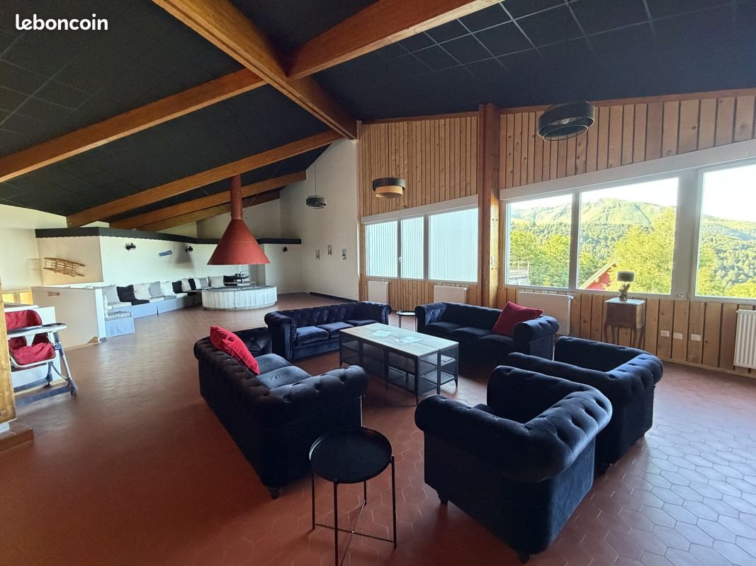 Appartement à vendre, 426m², Laveissière